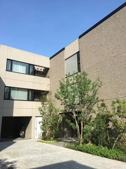 元麻布プレイスE