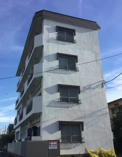 ホワイトマンション