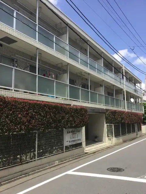 シャテニエヒルズ