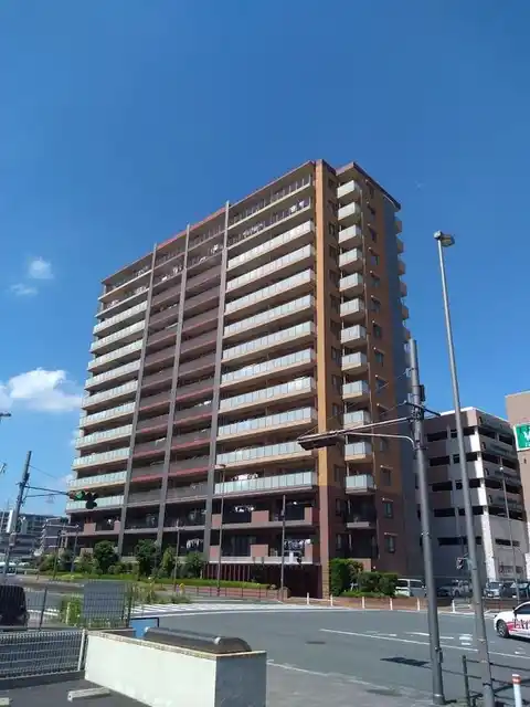 クレヴィア三郷中央
