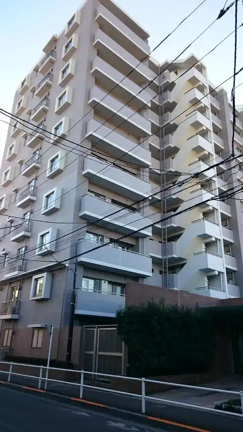 西台パーク・ホームズ