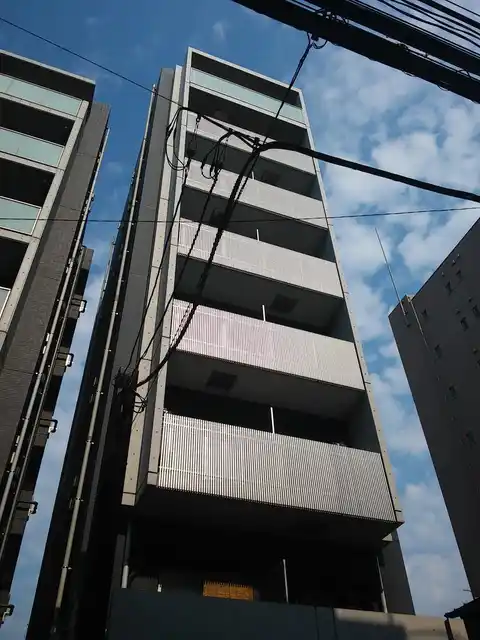 snugビル