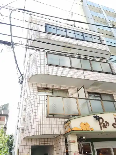 ピアパレス