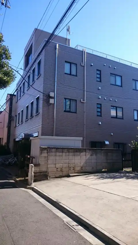 アートヒルズ