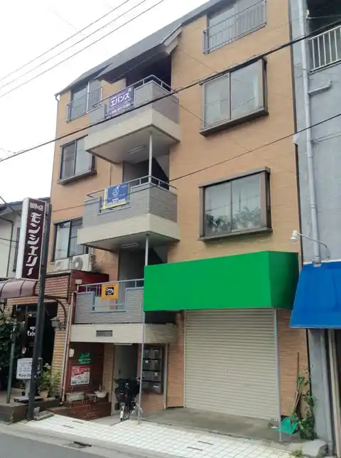 メゾンフェニックス