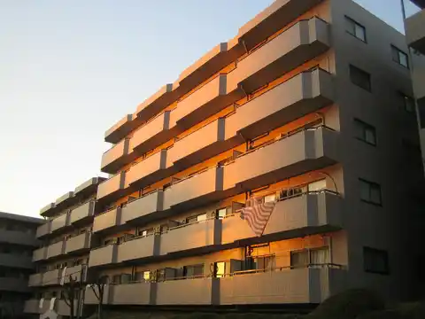 ロイヤルシティ東戸塚B棟