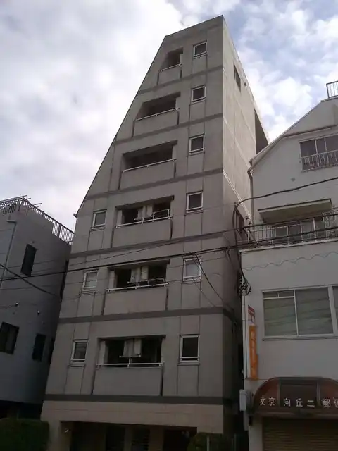 COURT文京白山
