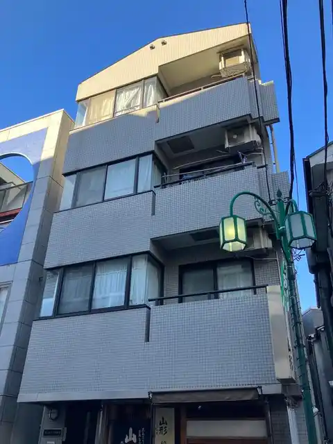 ウエストフラット