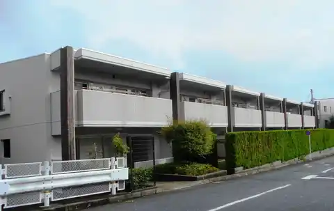 サングレイス京王堀之内court C