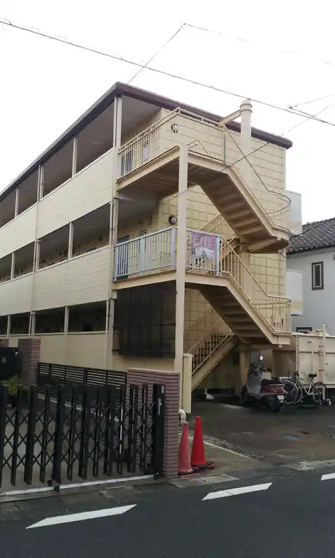 リエス伊勢原