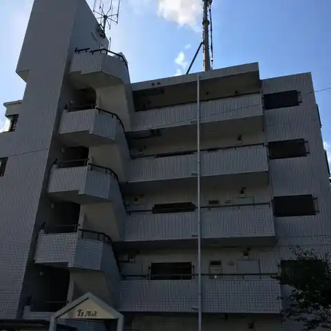 T2パレス