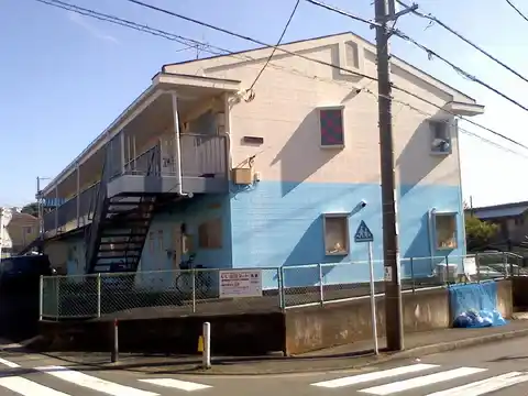 ビューハイツ坂間