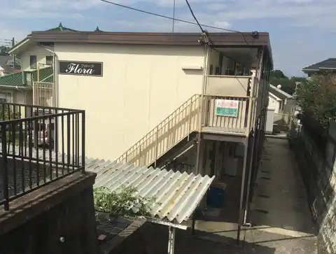 フローラ