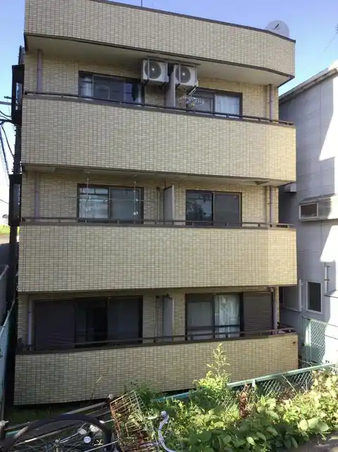 グランピア久地