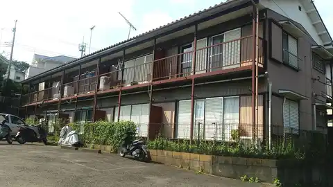 高根ハイツ