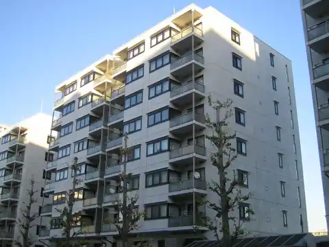 ニューシティ東戸塚南の街7号館