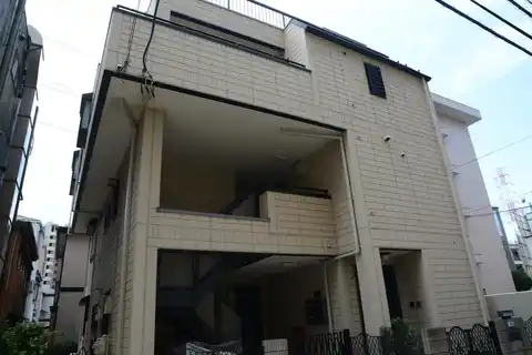 メゾン金子