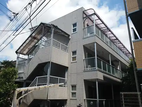 メゾンメイストリーム