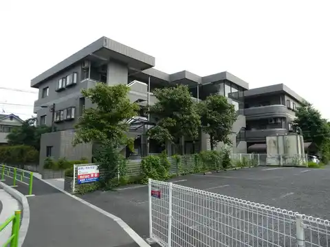 DORF WIESE