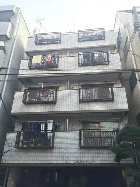 ロベリアハイツ