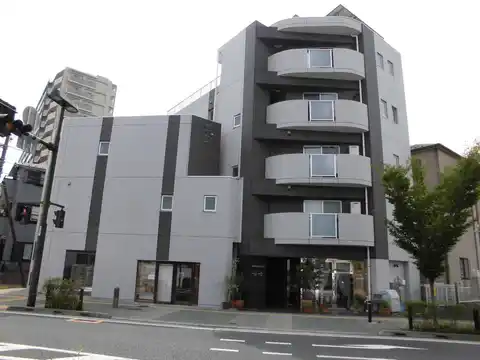 エスペース・モダーネ