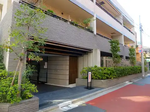 クレッセント神楽坂