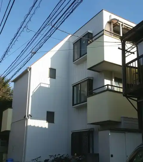 アーバンヒルズ