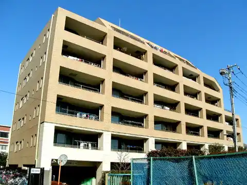 世田谷烏山ガーデンハウス