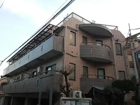 スリーハイツ1号棟