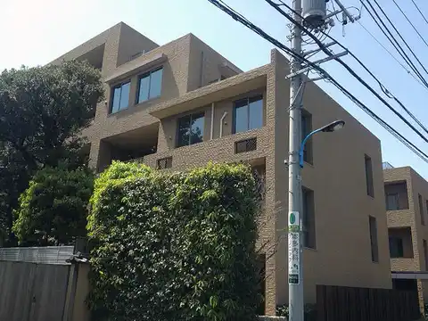 パーク・コート市谷加賀町二丁目