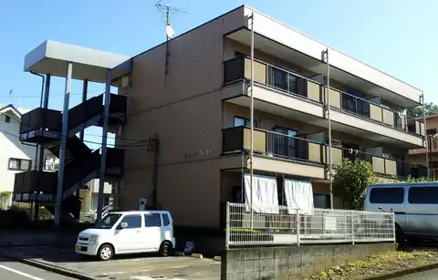 グリーンクレスト