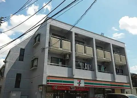 ハイムスリーエイト