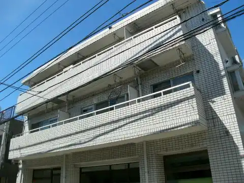 柳沢ガーデンハイツ