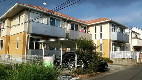 メゾンボヌールA