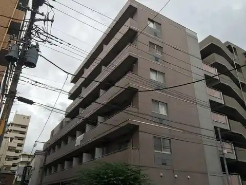 岡部ドエル参番館