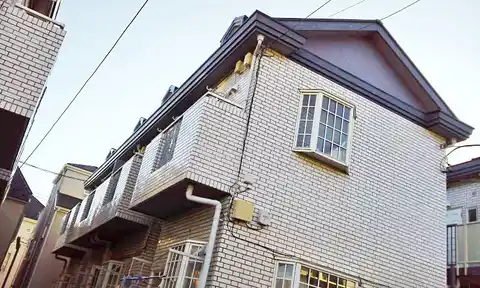 ローズアパートD棟