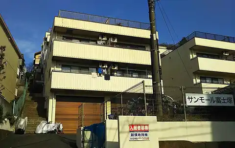 サンモール富士塚1
