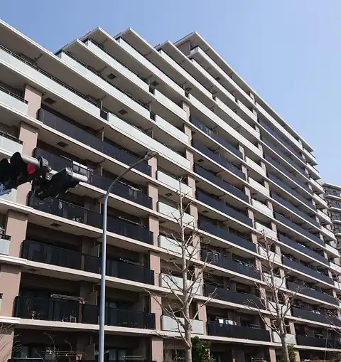 ドレッセ横浜十日市場サニーテラス