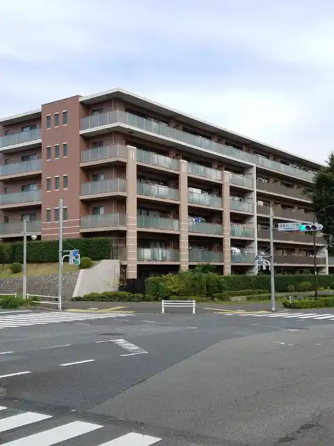 クレヴィア若葉台パークナード一番館