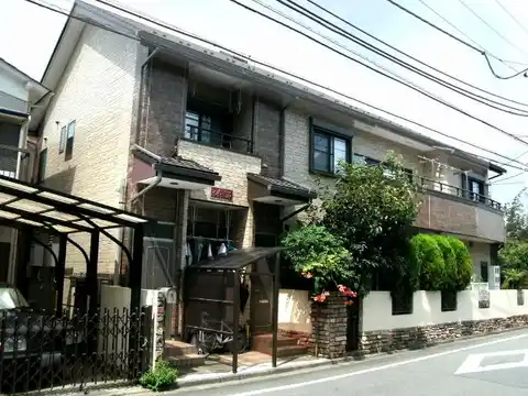 エー・フィールド