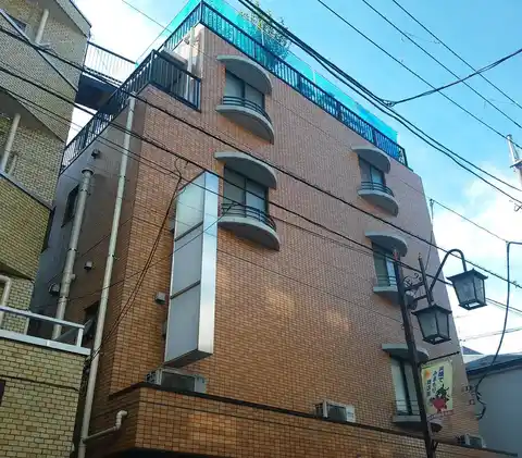 A.ハウス梅丘