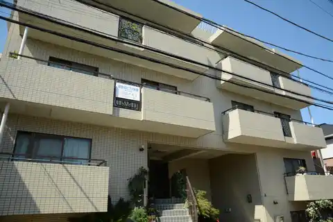 ロイヤルパレス