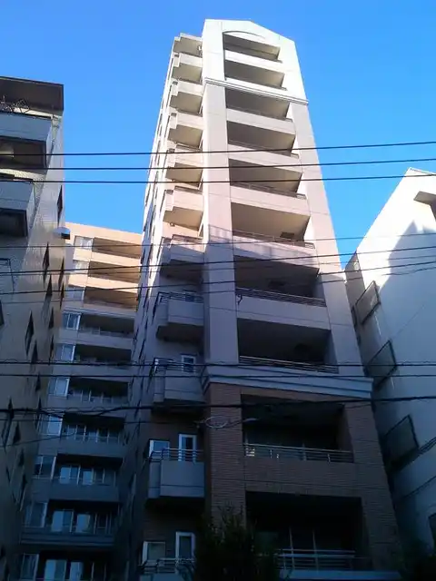 サンクタス本郷元町