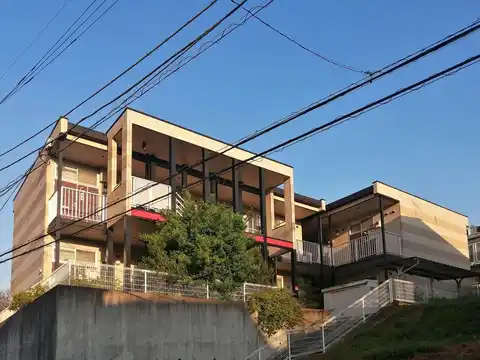 レオパレスホークヒルズⅡ