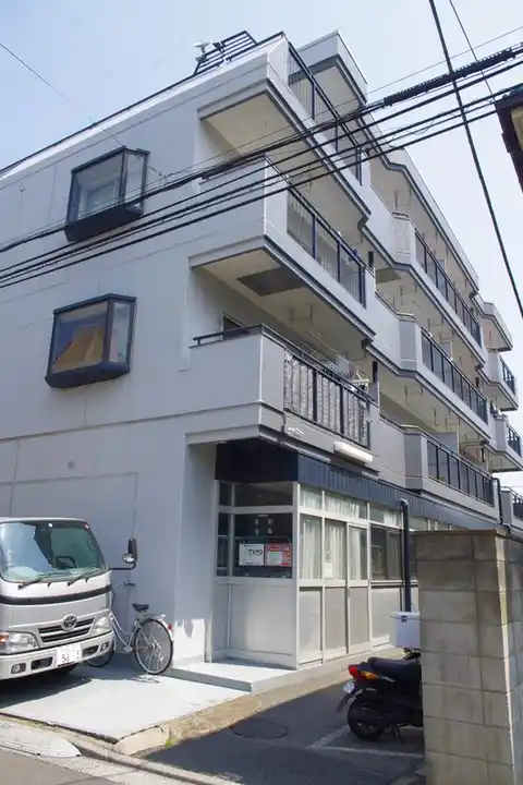 LAYL北浦和高橋ビル