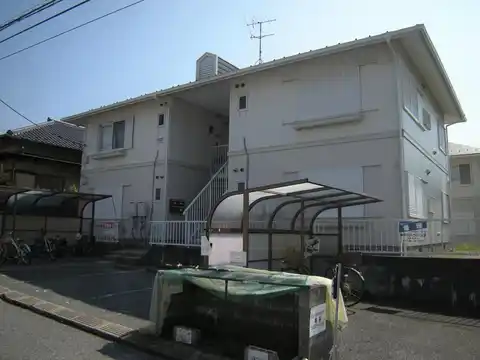 ビレッジタカザワB