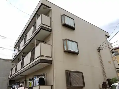 ベイフラット
