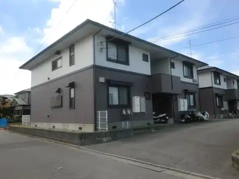 ベルサイユ湘南B
