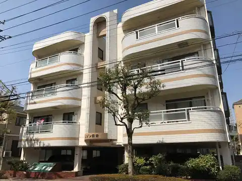 メゾン秀栄