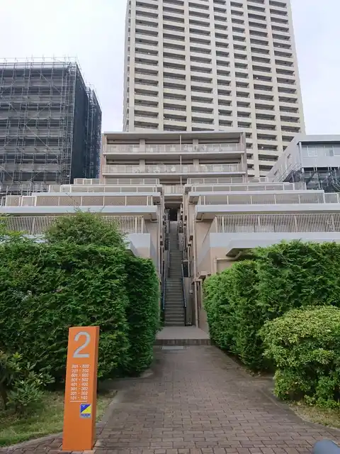 ローレルスクエア南大沢2番館